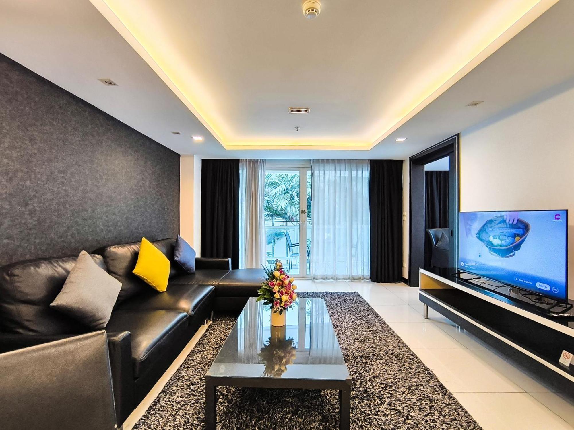 Nova Suites Pattaya By Compass Hospitality Luaran gambar