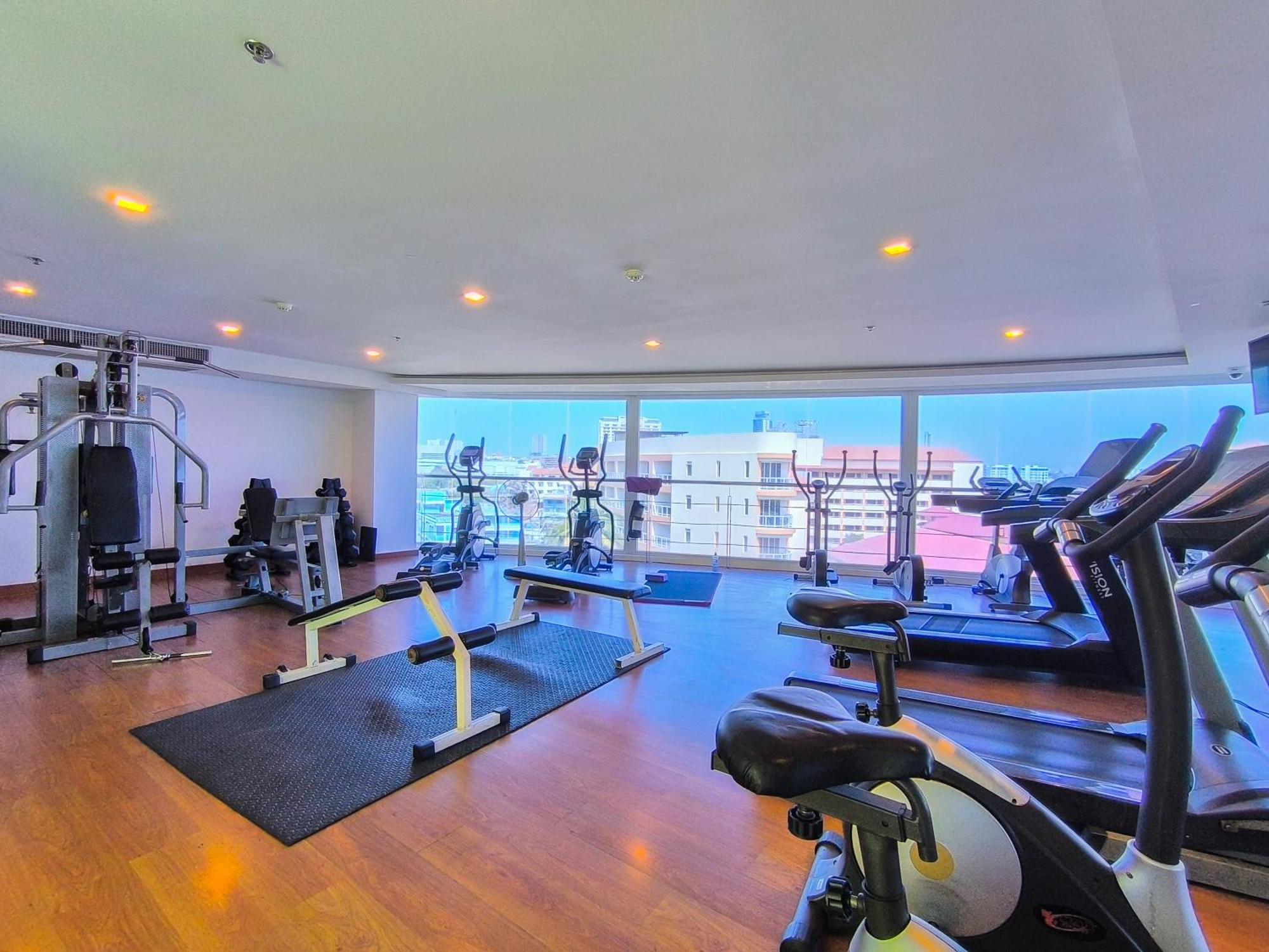 Nova Suites Pattaya By Compass Hospitality Luaran gambar