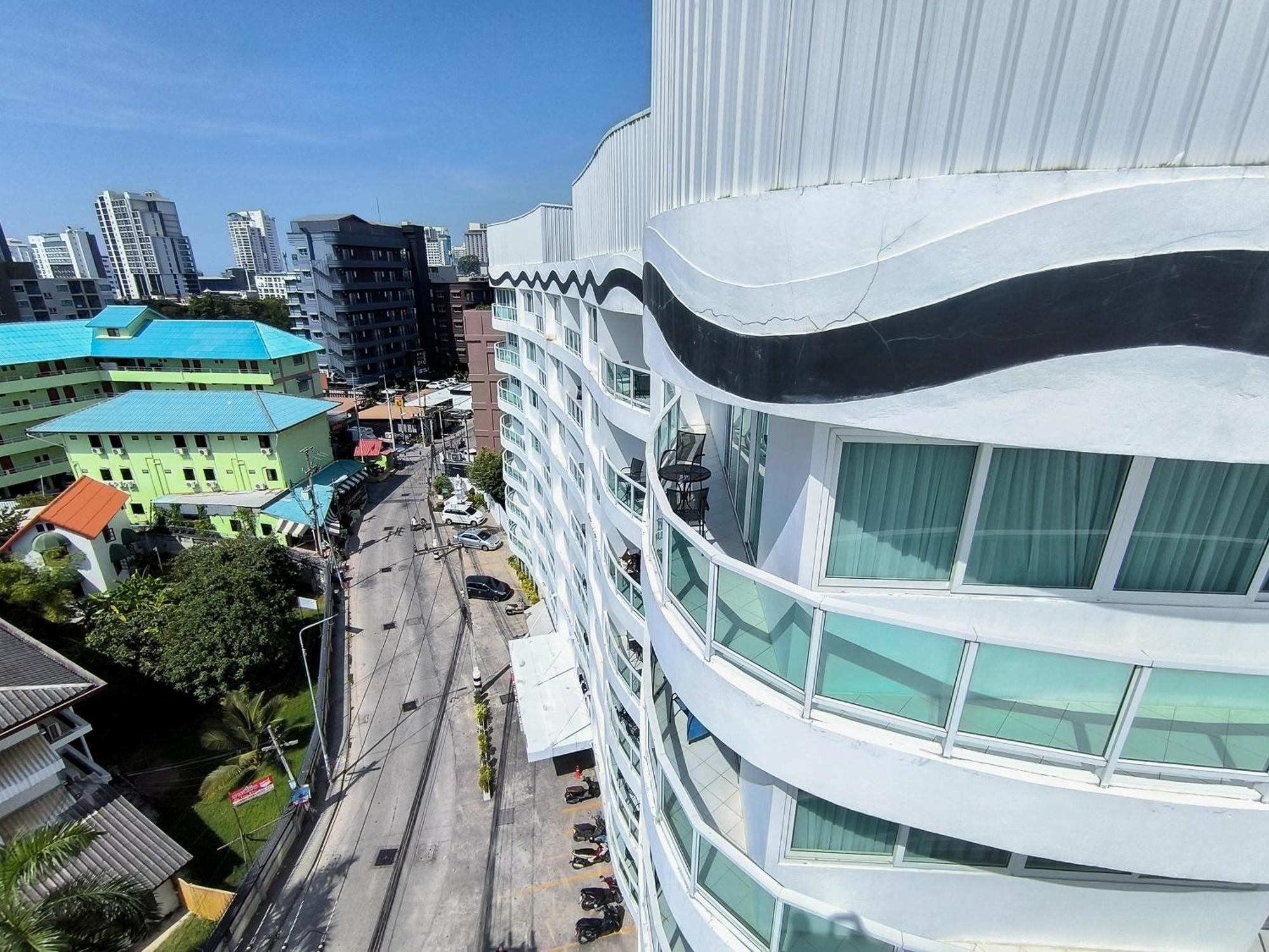 Nova Suites Pattaya By Compass Hospitality Luaran gambar
